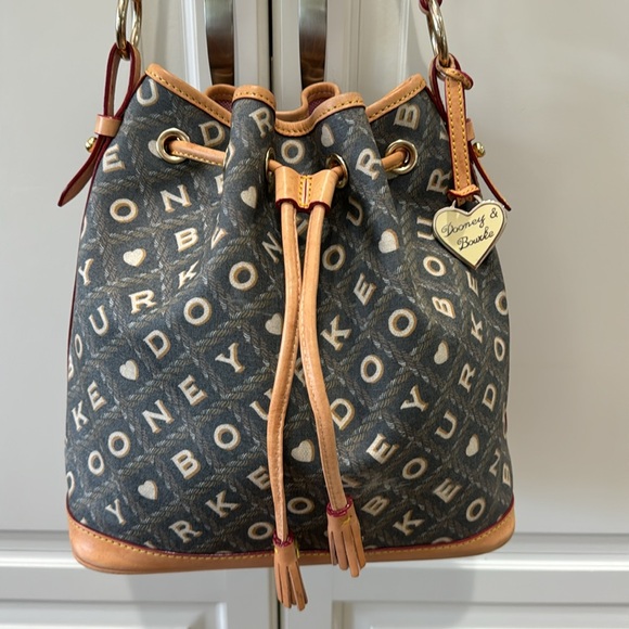 Dooney & Bourke Crossword Cesto Drawstring Shoulder Bag And Coin Purse - Picture 3 of 16